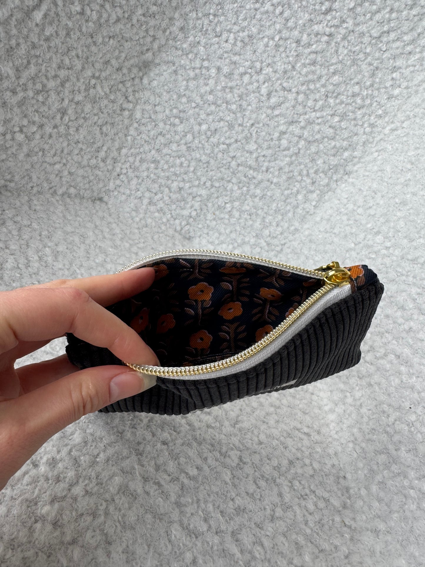 Porte monnaie / Porte cartes en velours cotelé gris anthracite