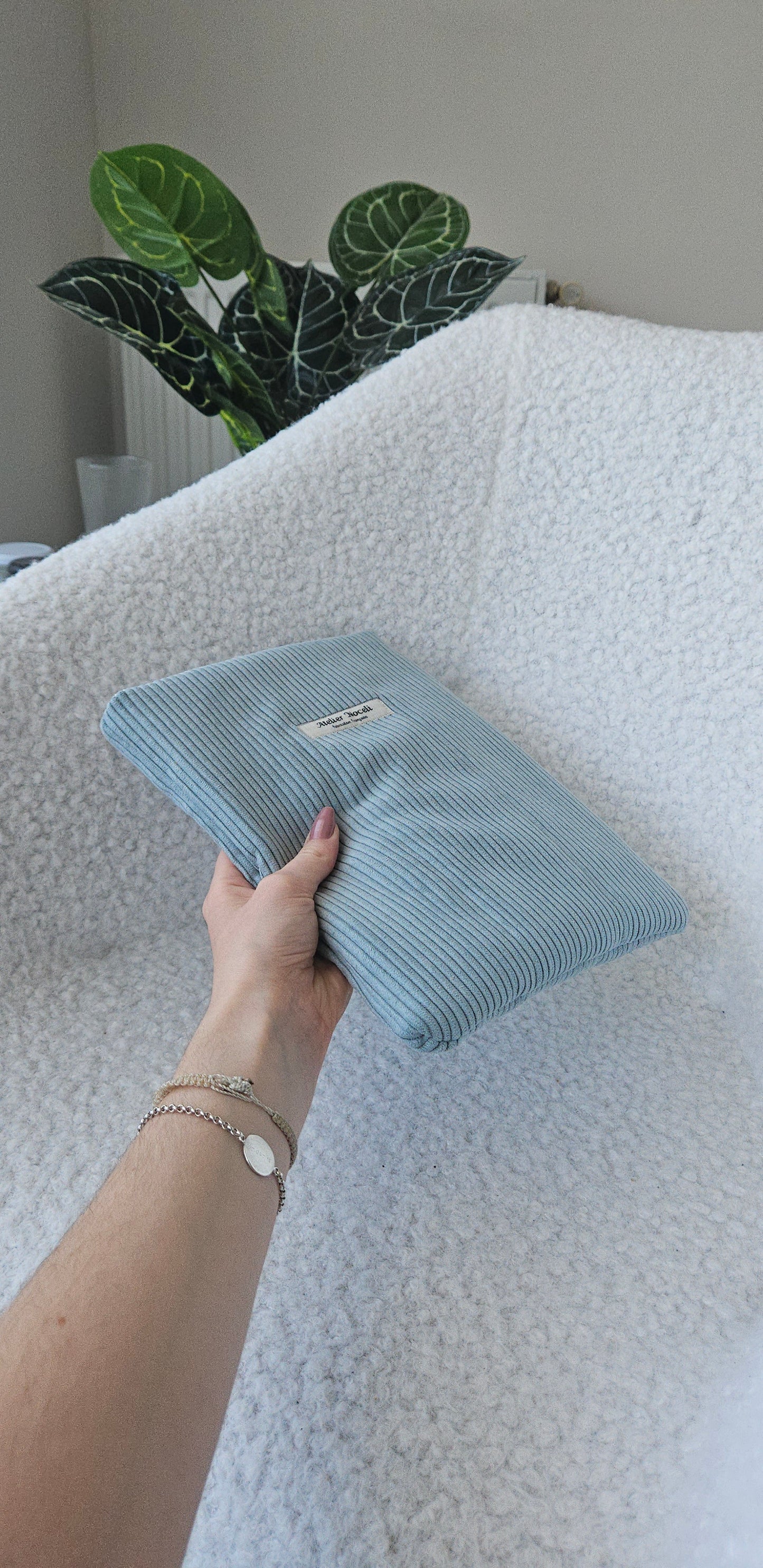Housse de livre velours cotelé bleu