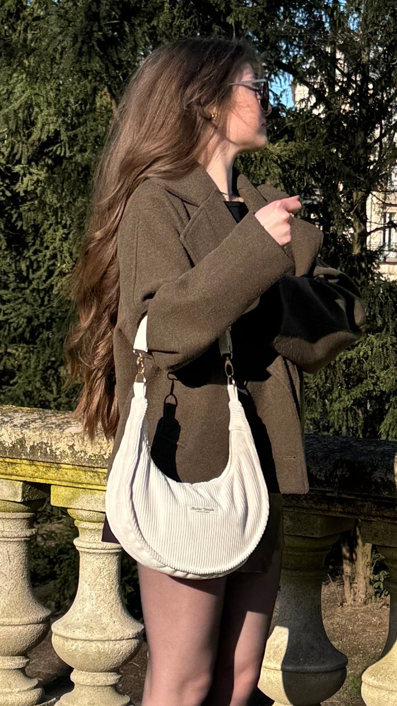 Sac demi-lune AURORE velours cotelé beige