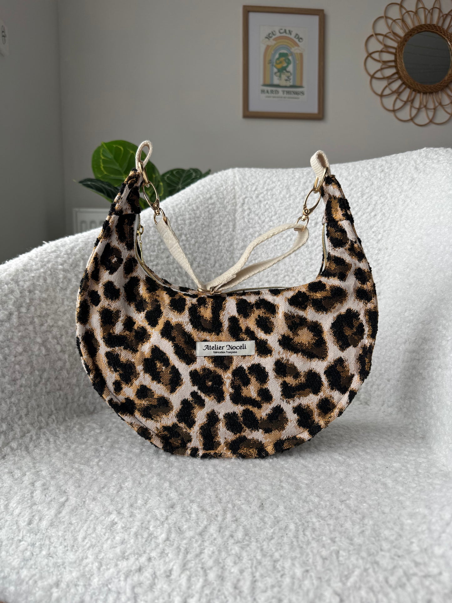 Sac demi lune AURORE léopard