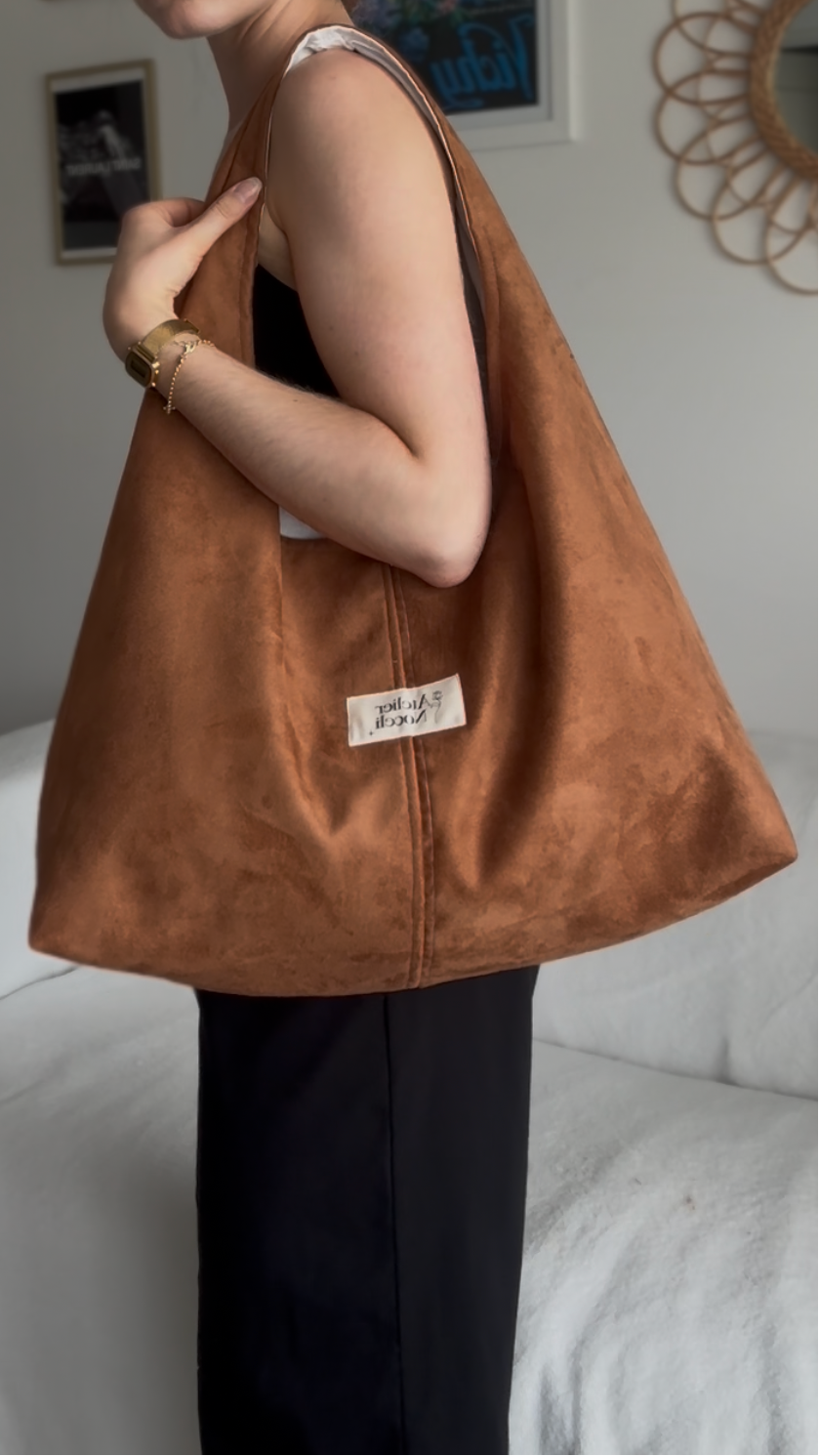 Sac cabas SUZANNE suédine camel