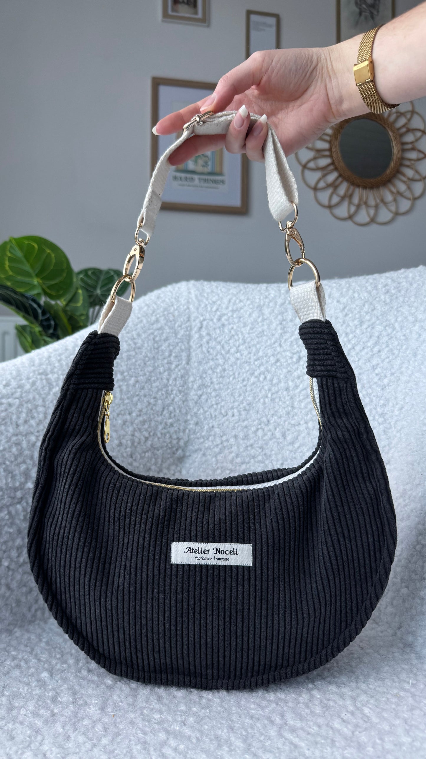 Sac demi-lune AURORE velours côtelé gris anthracite