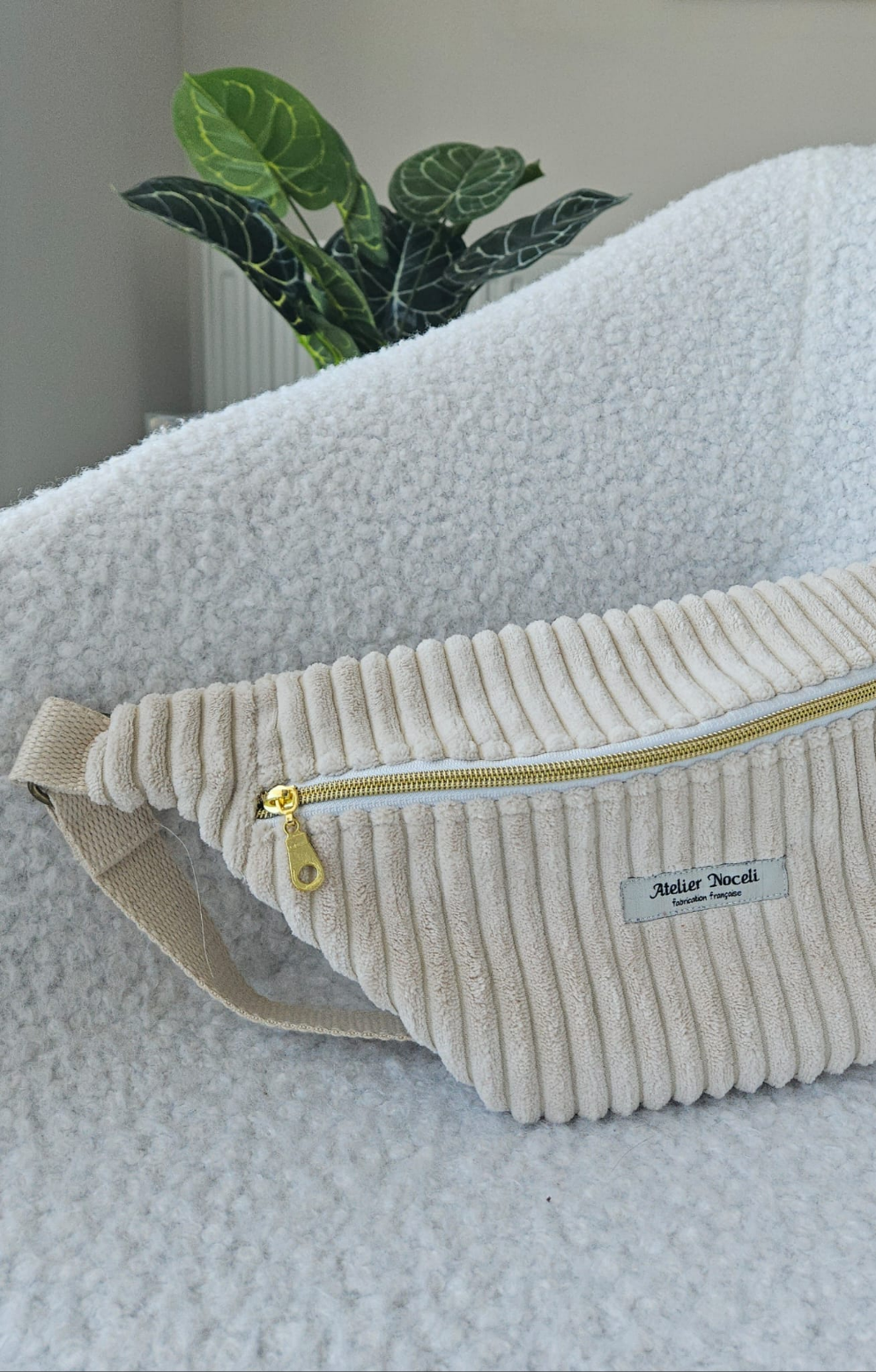 Banane JADE en velours côtelé beige