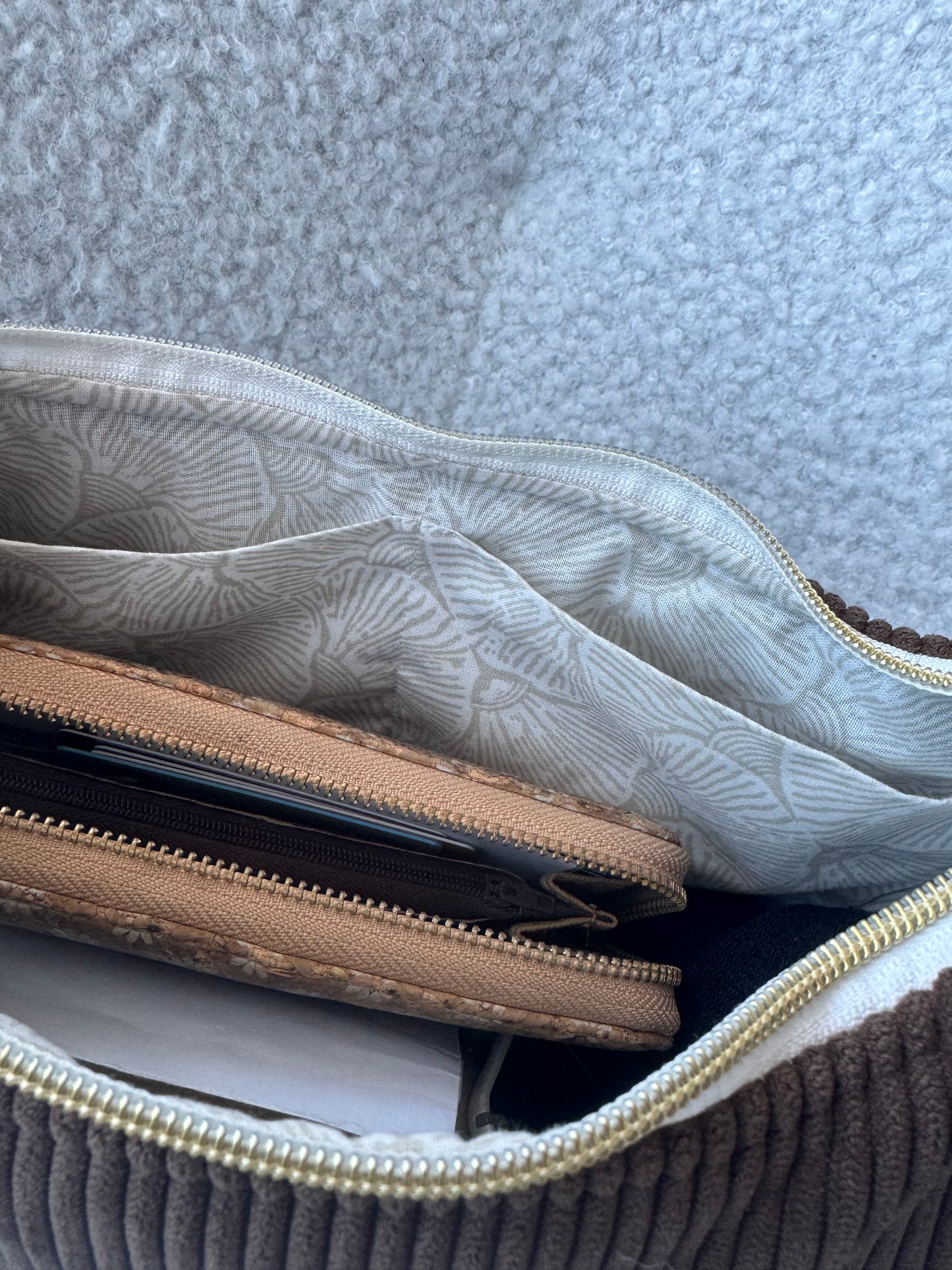 sac demi lune velours marron tendance personnalisable tendance pinterest