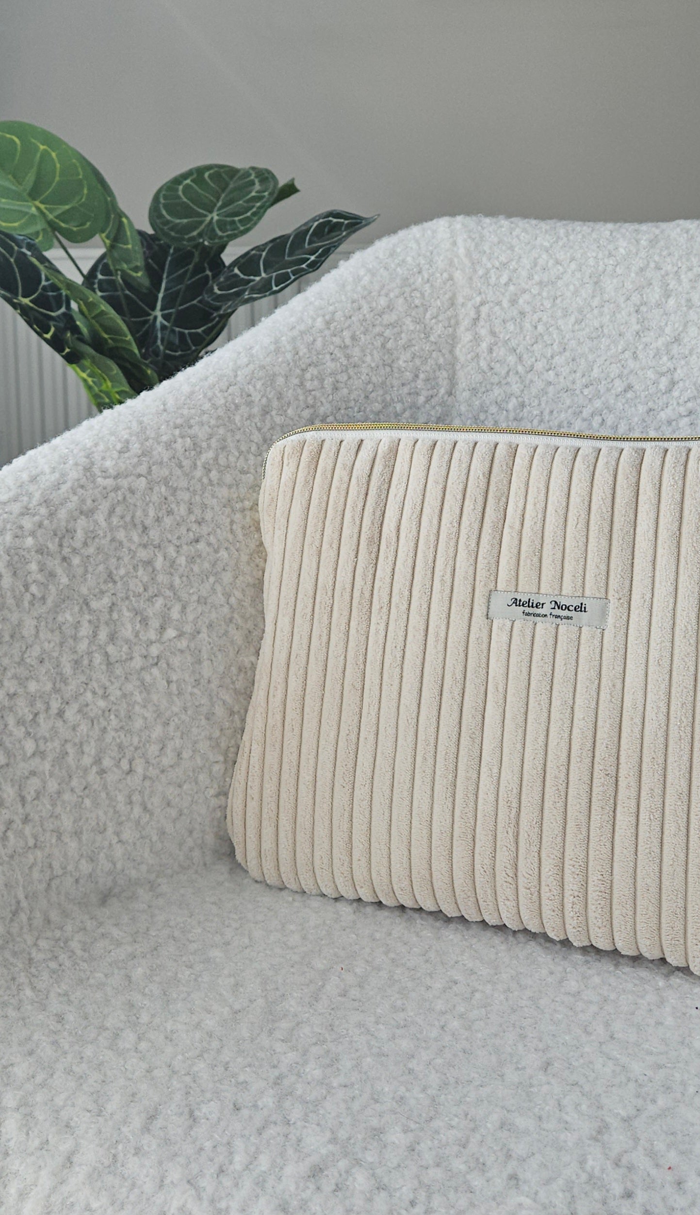 Housse d'ordinateur GARANCE velours large beige