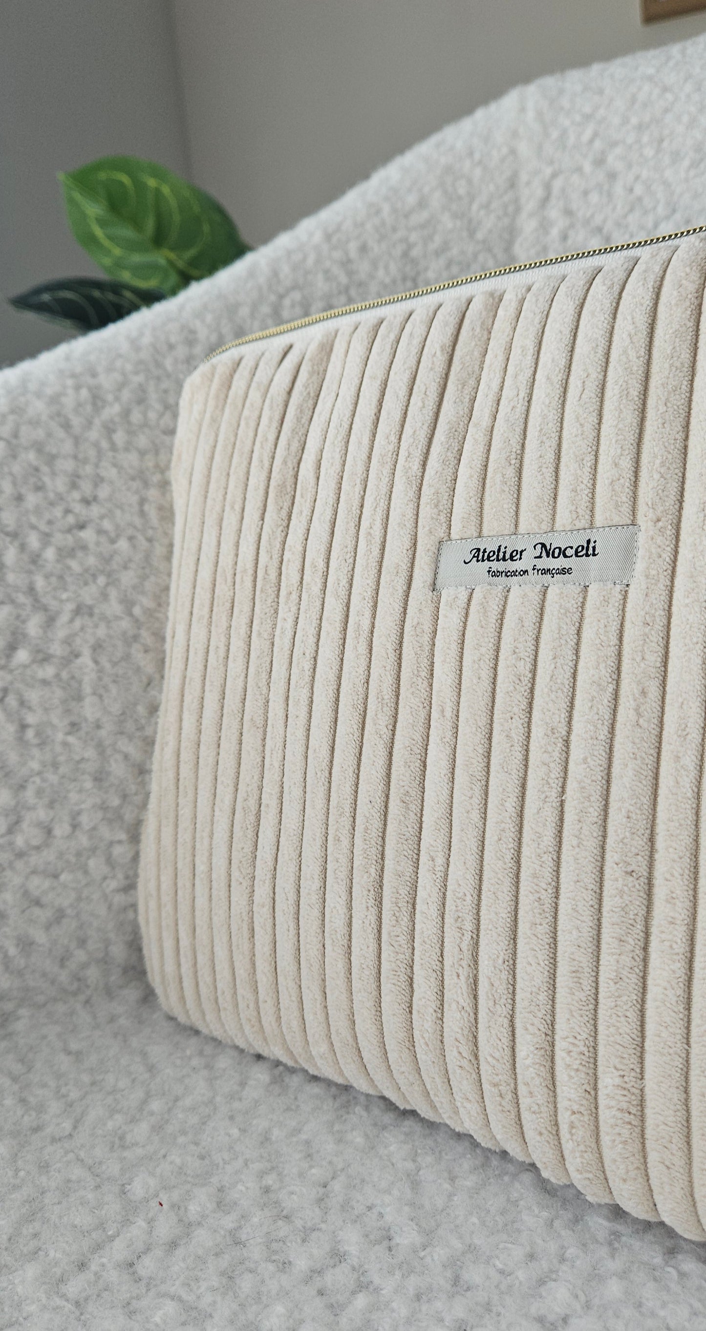Housse d'ordinateur GARANCE velours large beige