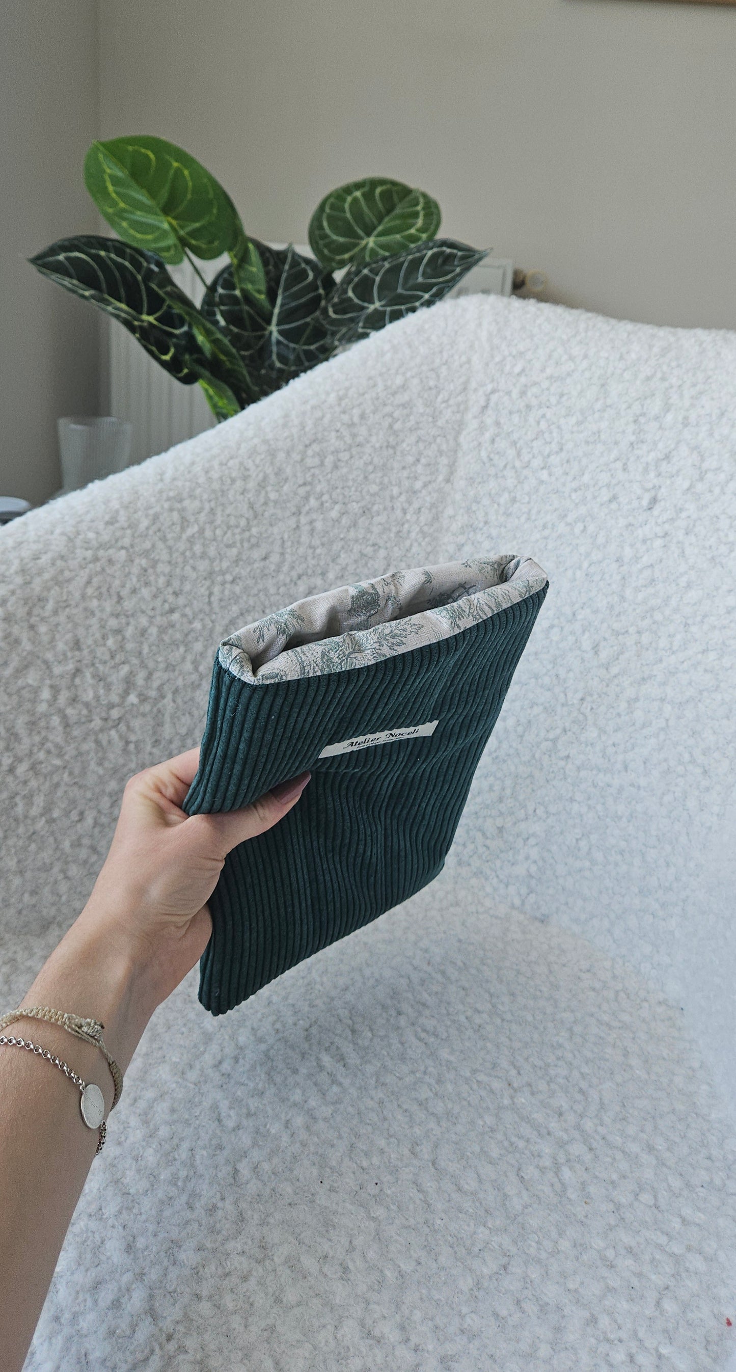 Housse de livre en velours cotelé vert