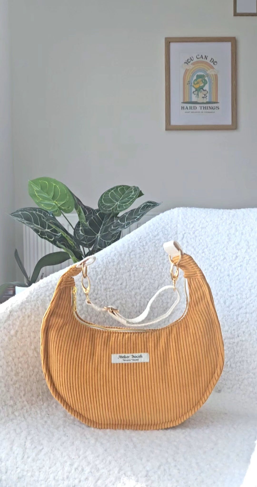 sac à main demi lune fait main jaune moutarde fait en france