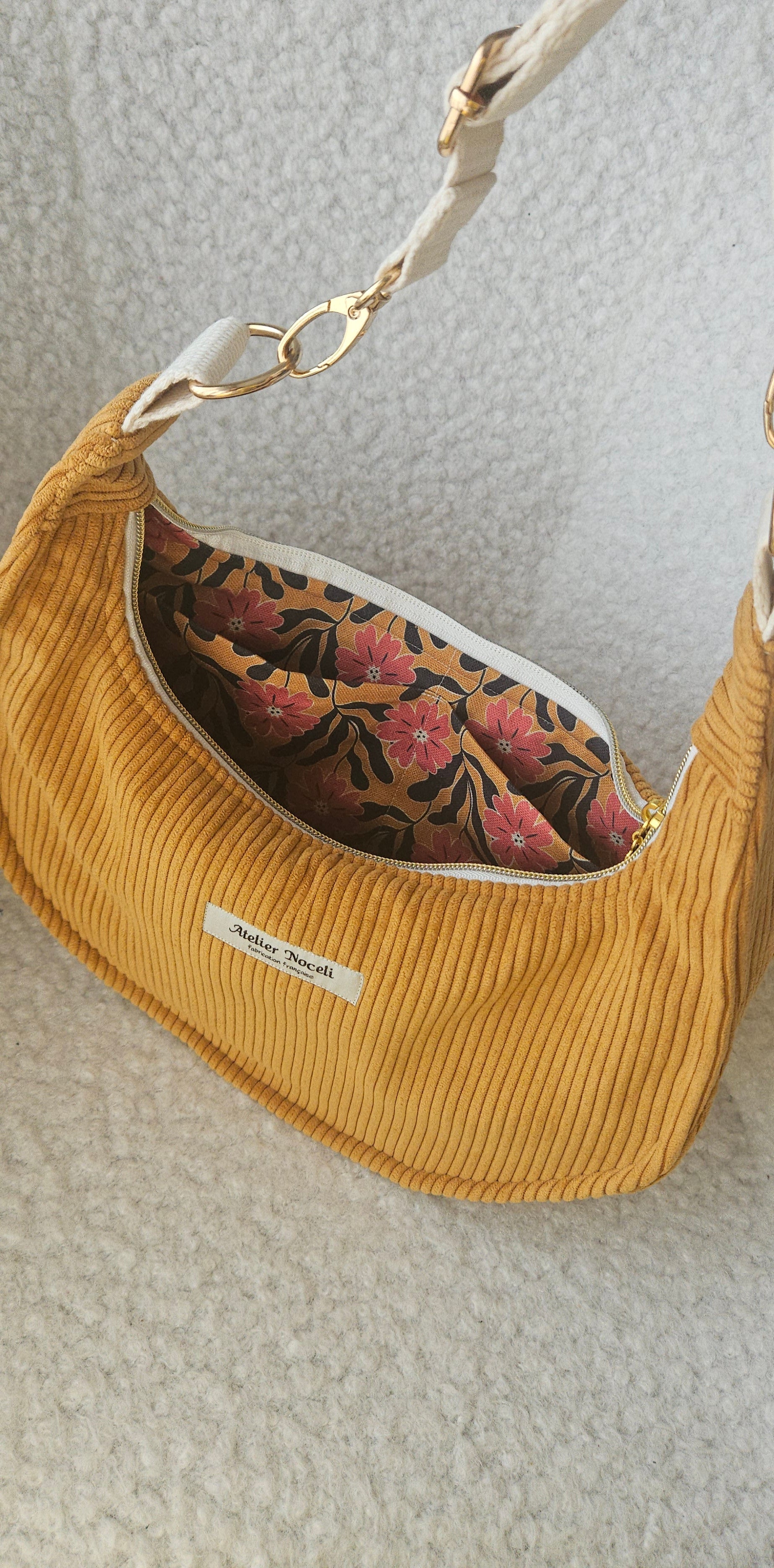 sac à main demi lune fait main jaune moutarde fait en france