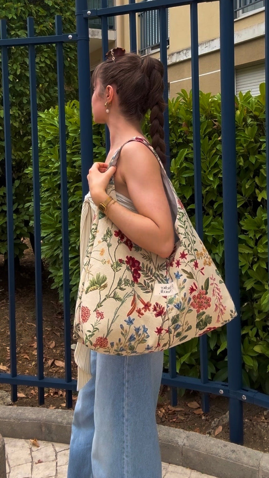 sac cabas fourre tout fait main en france sac rentree sac pinterest sac motifs fleuri 