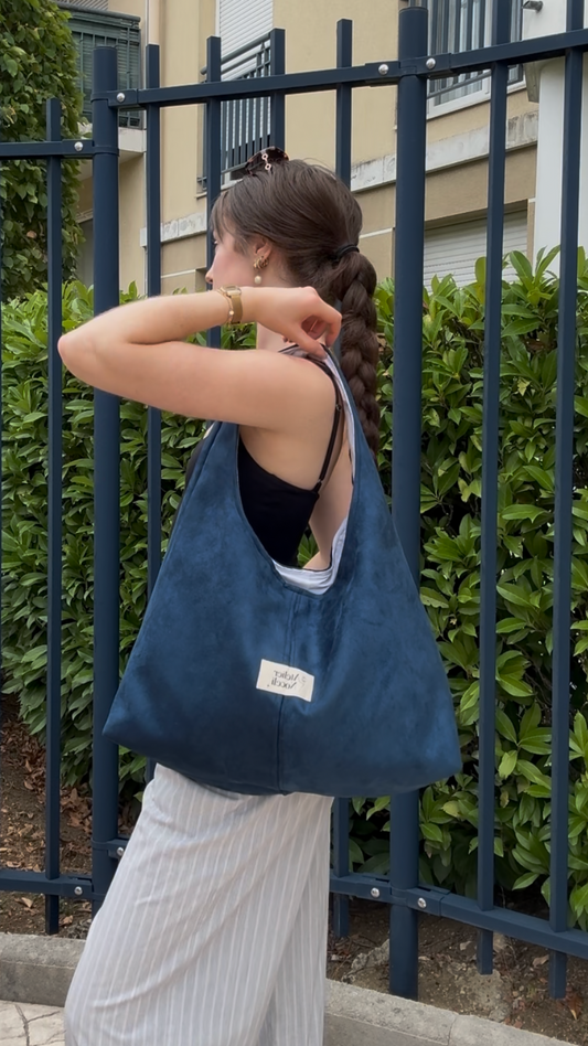 sac cabas en suedine bleu fait main en france sac fourre tout sac de cours sac tendance pinterest