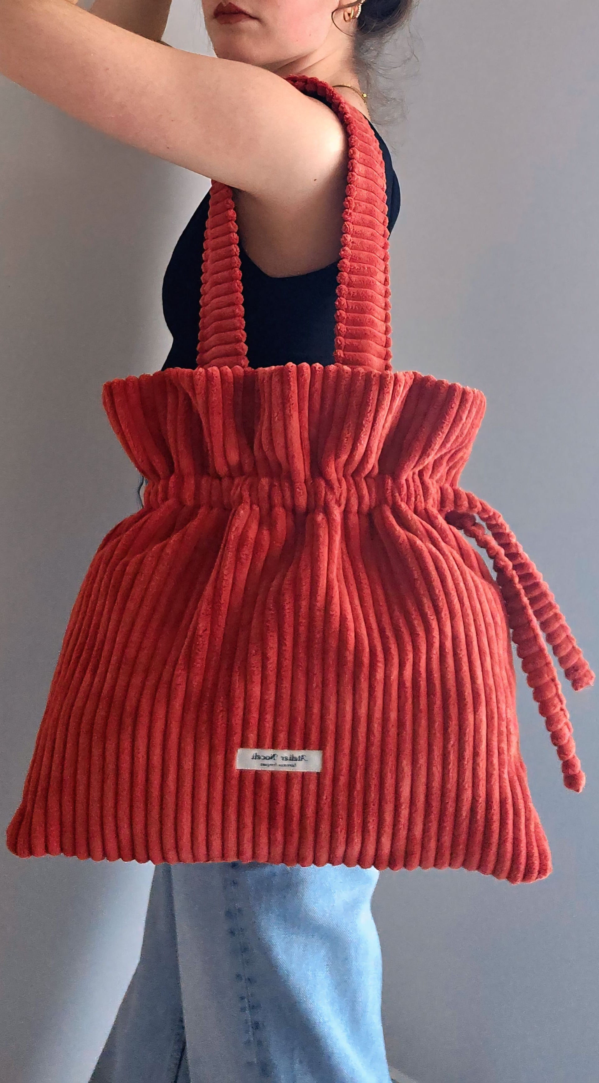 sac tote bag cabas en velours rouge cotelé fait main en france