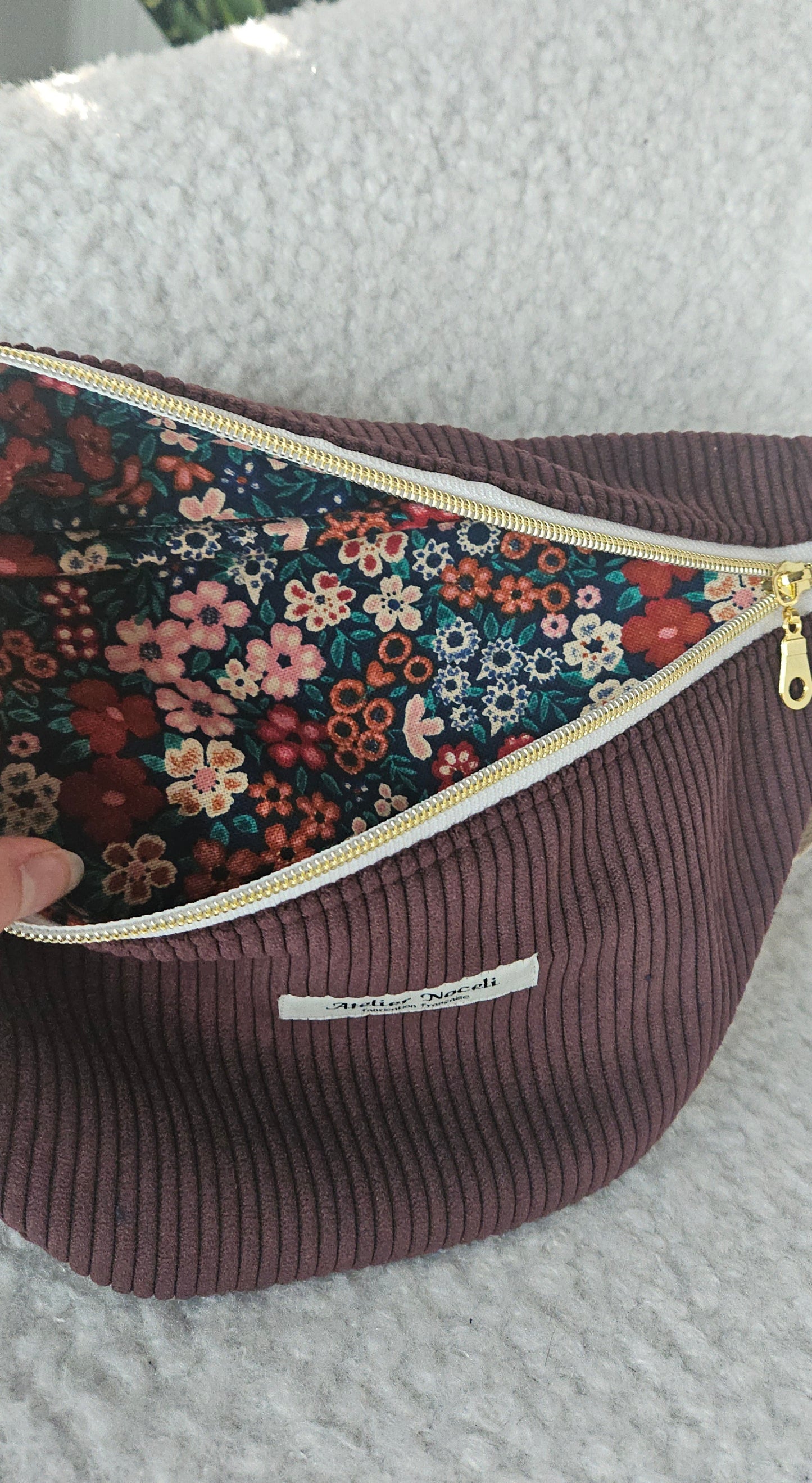 sac banane fait main en france en velours coteléviolet prune tendance
