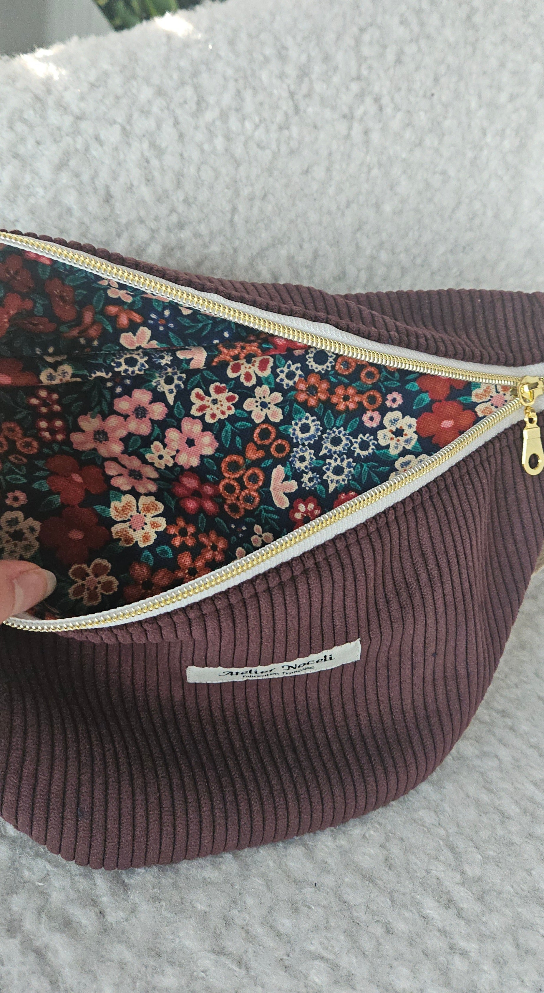 sac banane fait main en france en velours coteléviolet prune tendance