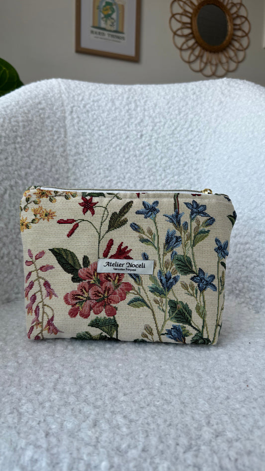 trousse de voyage faite main en  france