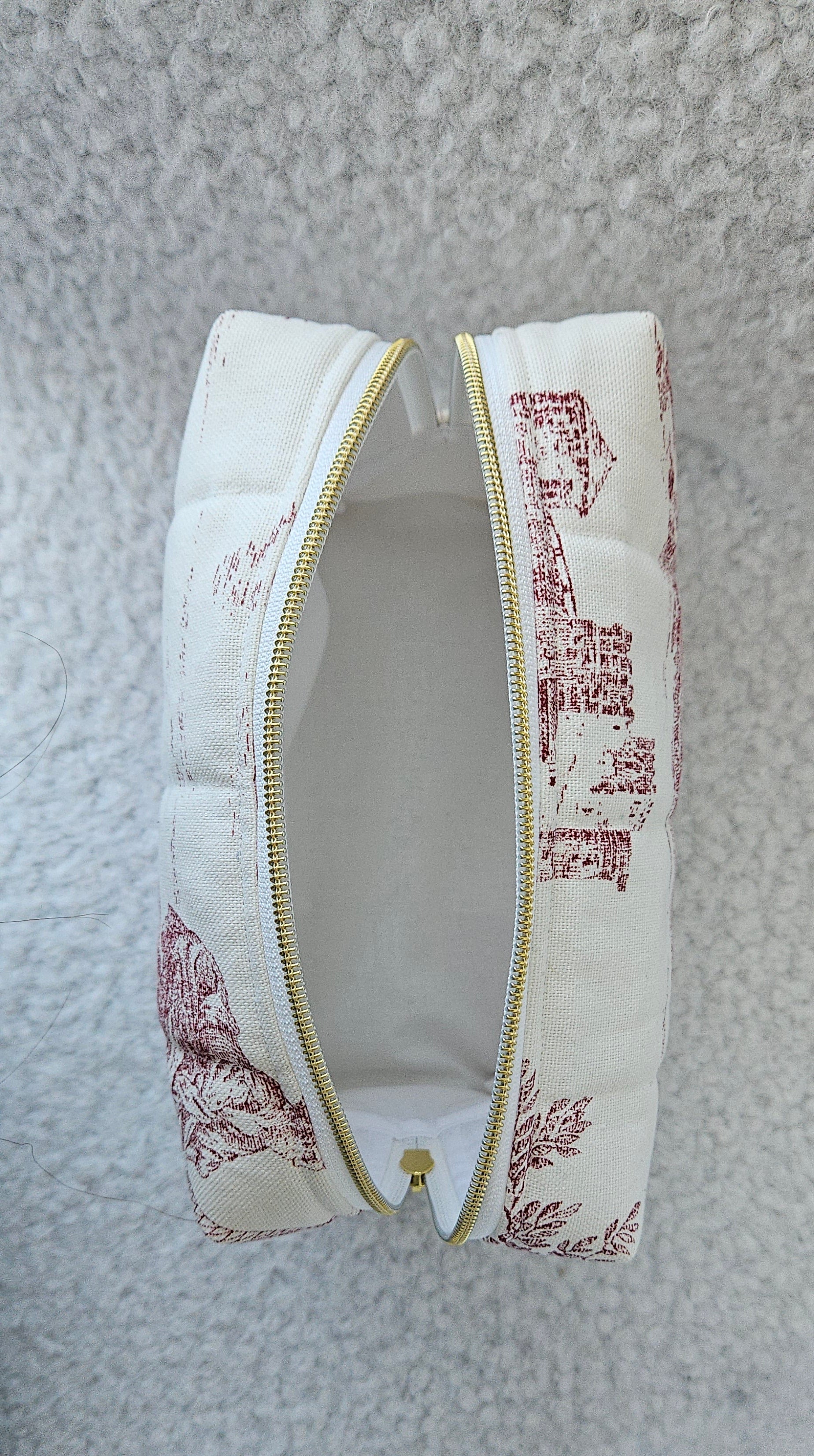 trousse de toilette en toile de jouy trousse à maquillage faite main en france